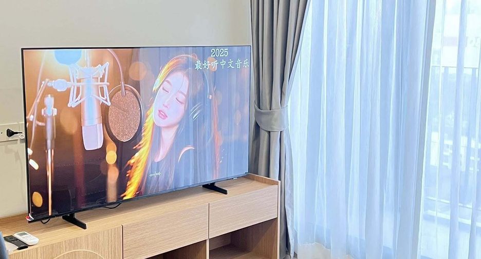 For rent 2 bedrooms condo in Din Daeng, Bangkok