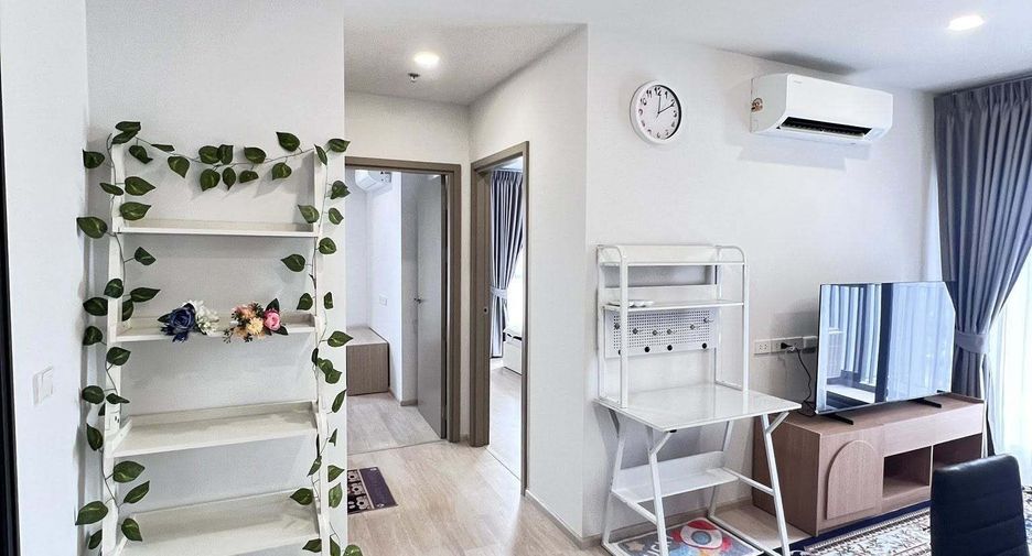 For rent 2 bedrooms condo in Din Daeng, Bangkok