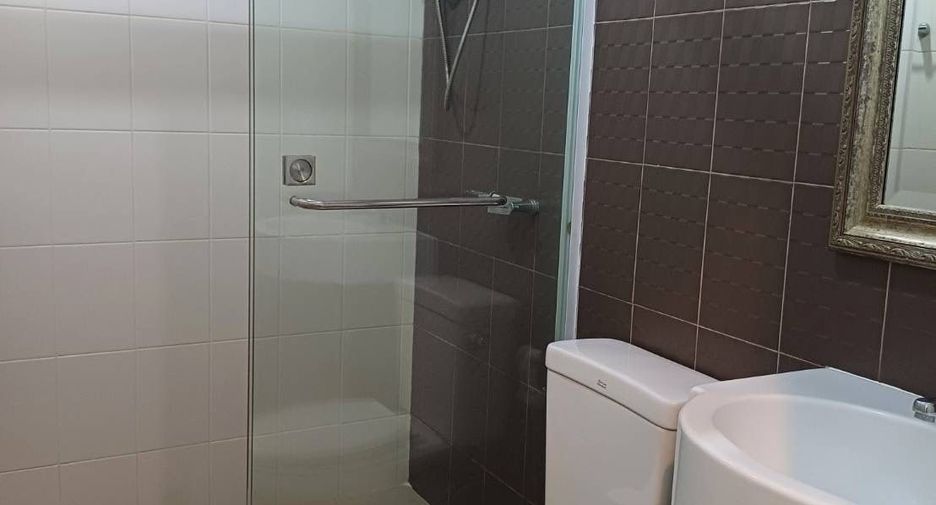For rent 1 bed condo in Bang Phlat, Bangkok