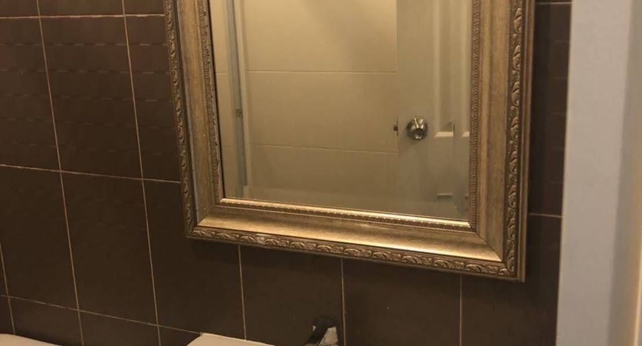 For rent 1 bed condo in Bang Phlat, Bangkok