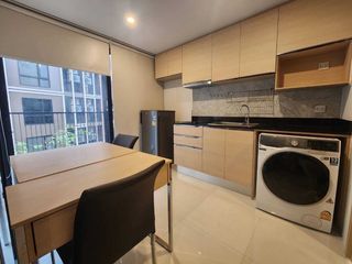 Wohnung zur Miete mit 1 Zimmer in Yan Nawa, Bangkok