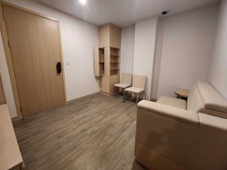Wohnung zur Miete mit 1 Zimmer in Yan Nawa, Bangkok