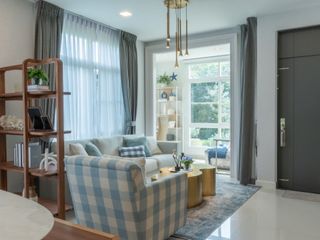 Casa en alquiler de 4 habitaciones en Bang Phli, Samut Prakan