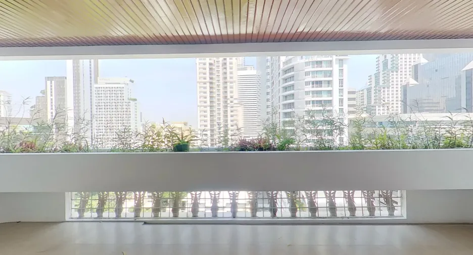 Wohnung zur Miete mit 3 Zimmer in Khlong Toei, Bangkok