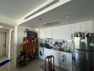 Condo en venta de 2 habitaciones en Yan Nawa, Bangkok