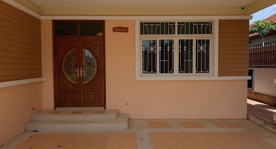 For rent 3 bedrooms house in Thalang, Phuket
