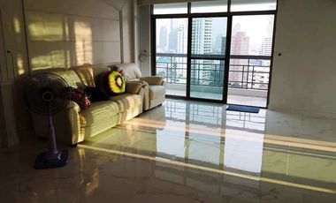 Wohnung zur Miete mit 3 Zimmer in Watthana, Bangkok