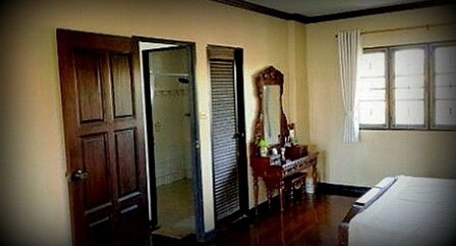Casa en venta de 4 habitaciones en Khan Na Yao, Bangkok