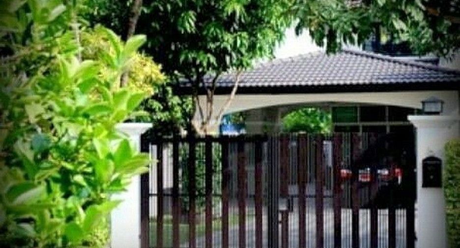 Casa en venta de 4 habitaciones en Khan Na Yao, Bangkok