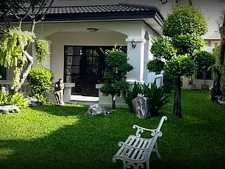 À vendre 4 chambres maison à Khan Na Yao, Bangkok