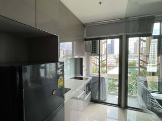 À louer 1 chambre condo à Phra Khanong, Bangkok