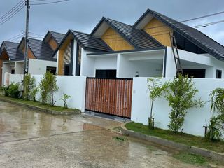 For sale and for rent 3 bedrooms house in Mueang Phuket, Phuket