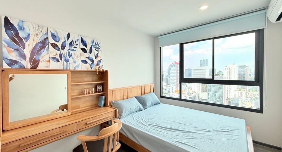 For rent 2 bedrooms condo in Bang Rak, Bangkok