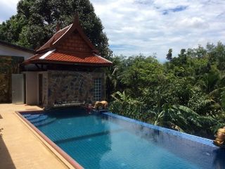 Villa zum Kauf mit 4 Zimmer in Kathu, Phuket