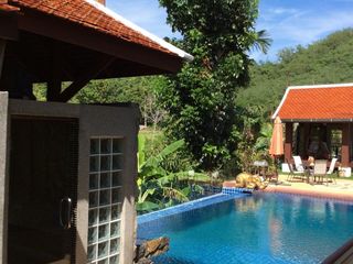 Villa zum Kauf mit 4 Zimmer in Kathu, Phuket