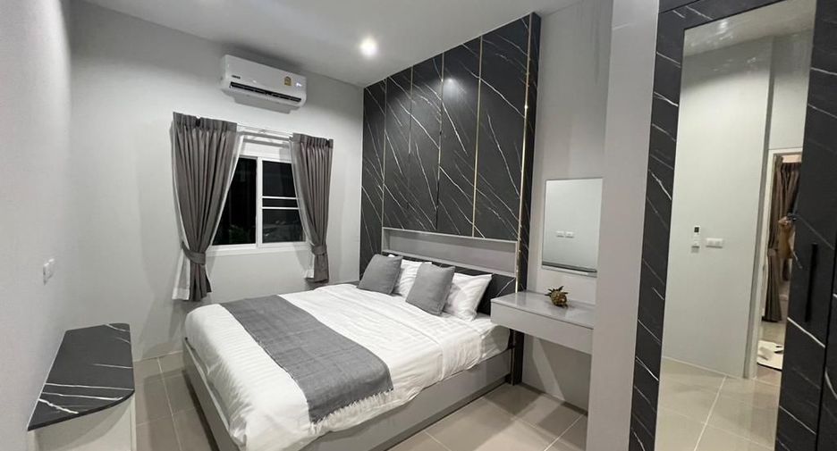 For rent 2 bedrooms townhouse in Mueang Phuket, Phuket