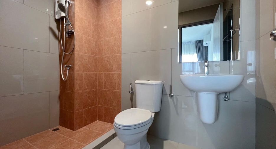 Wohnung zur Miete mit 1 Zimmer in Chom Thong, Bangkok