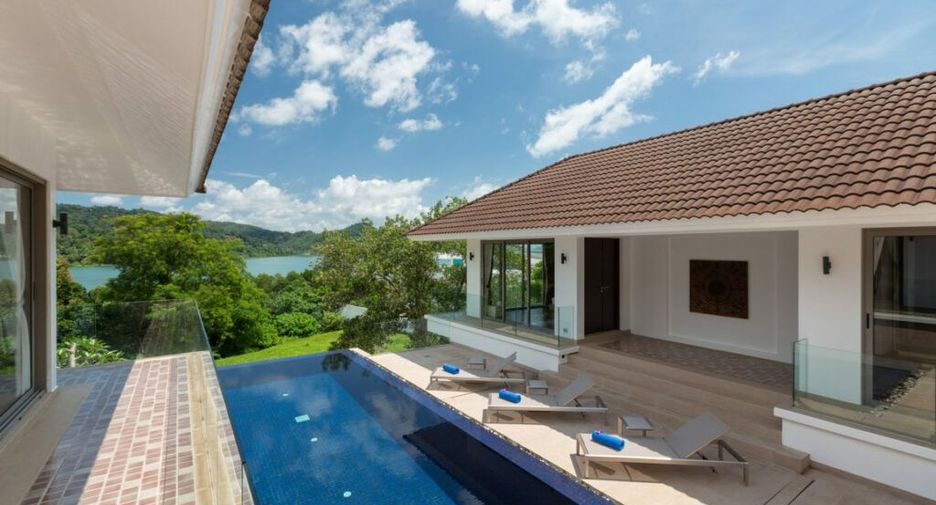 For rent 4 bedrooms villa in Thalang, Phuket
