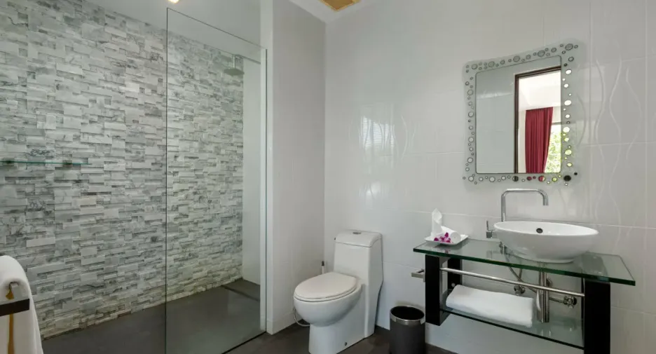 For rent 4 bedrooms villa in Thalang, Phuket