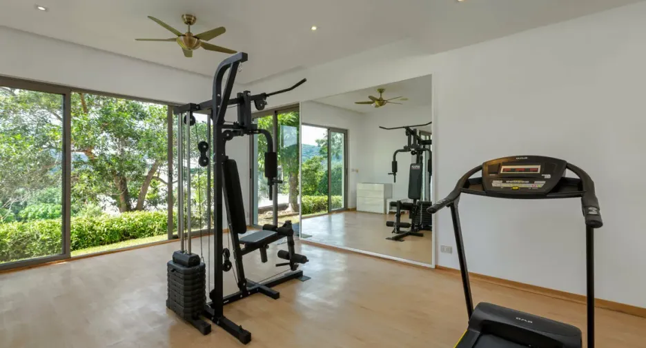 For rent 4 bedrooms villa in Thalang, Phuket