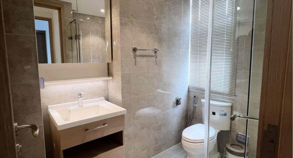 For rent 1 bed condo in Yan Nawa, Bangkok