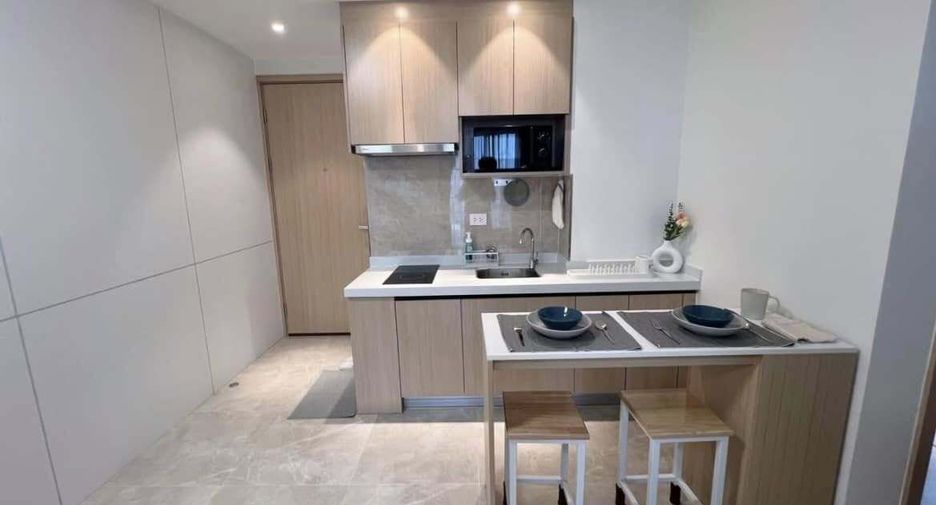 For rent 1 bed condo in Yan Nawa, Bangkok