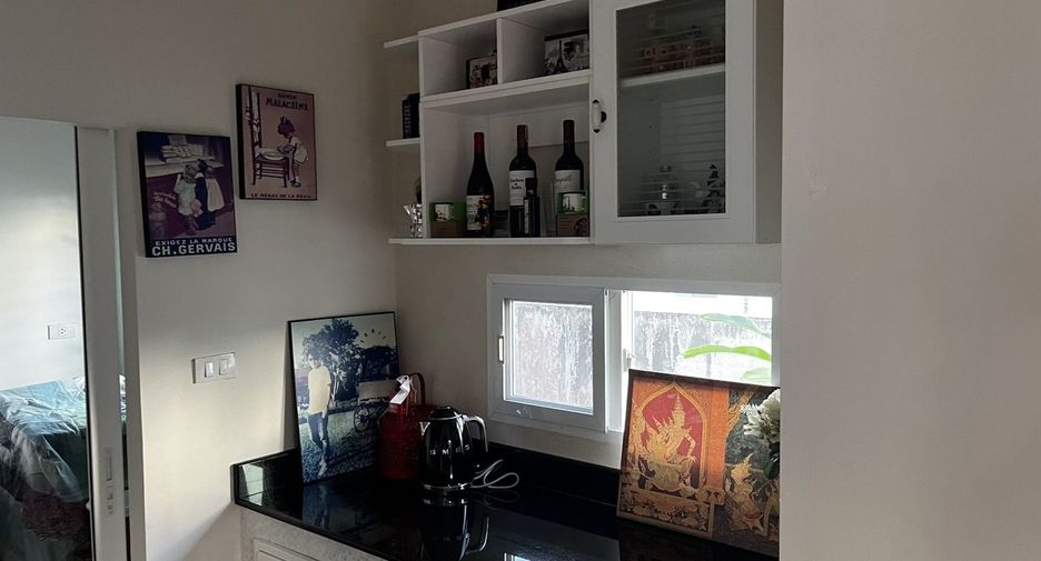 Casa en alquiler de 3 habitaciones en Sai Mai, Bangkok