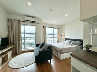 For sale studio condo in Yan Nawa, Bangkok