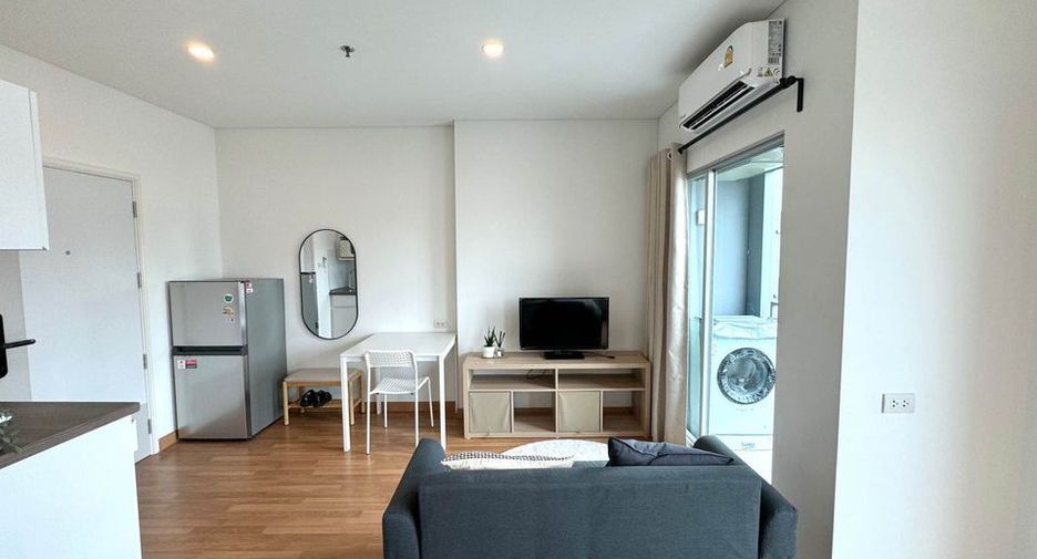 For sale studio condo in Yan Nawa, Bangkok