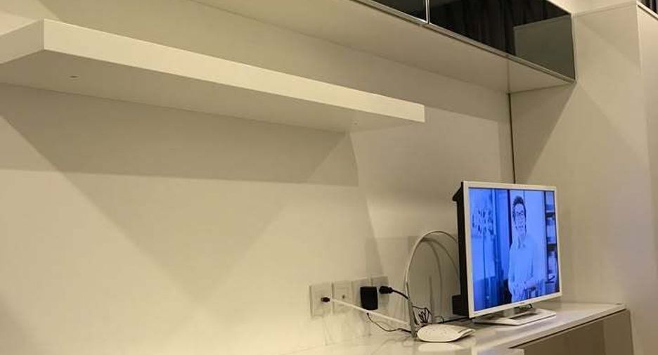 For rent studio condo in Bang Rak, Bangkok