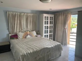 出售 2 卧室 联排别墅 在 Phuket Town, 普吉