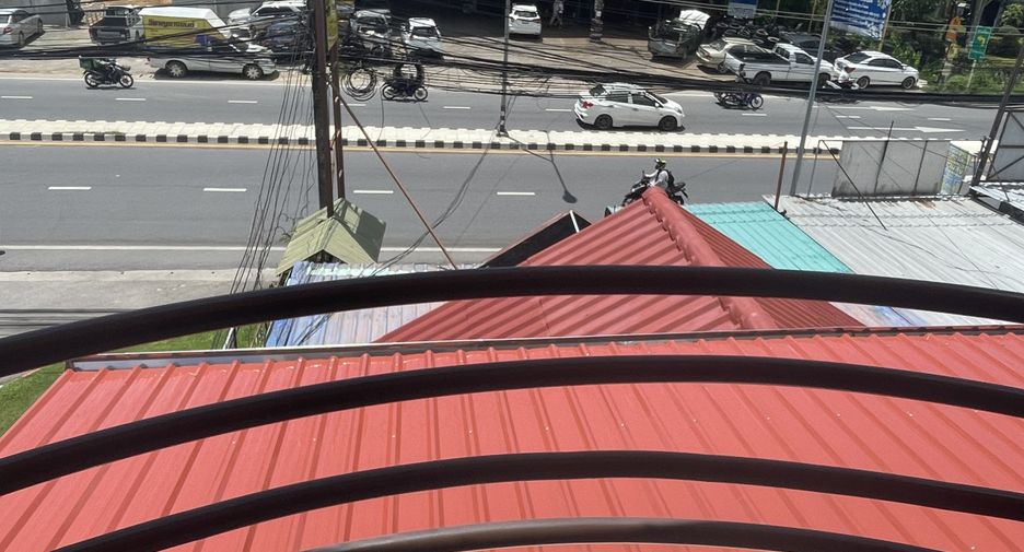 For sale 2 bedrooms townhouse in Mueang Phuket, Phuket