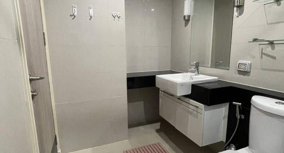 For sale studio condo in Ratchathewi, Bangkok