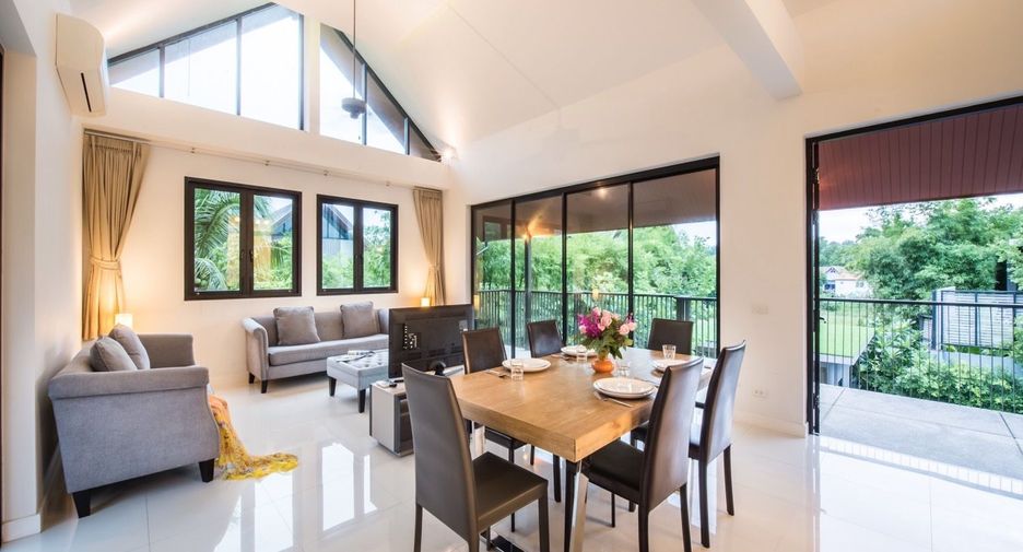 For sale 3 bedrooms villa in Thalang, Phuket
