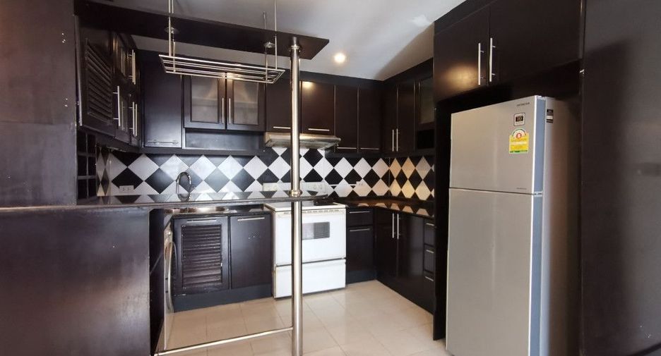 Condo en alquiler de 2 habitaciones en Watthana, Bangkok