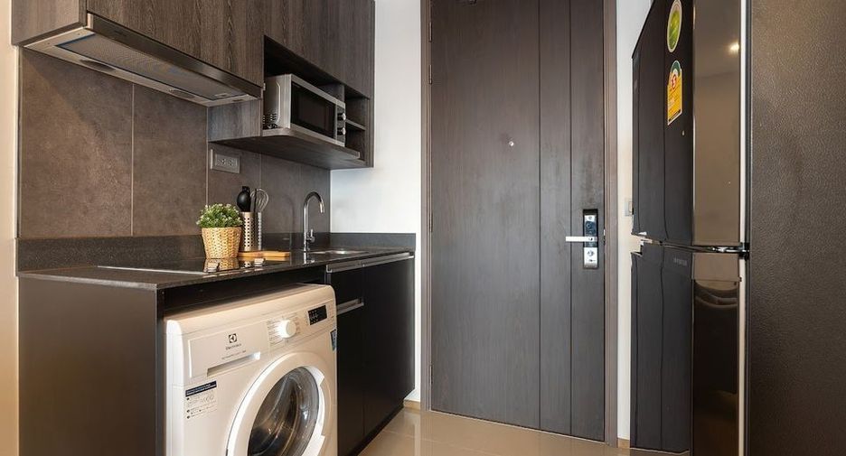 For rent 1 bed condo in Bang Rak, Bangkok
