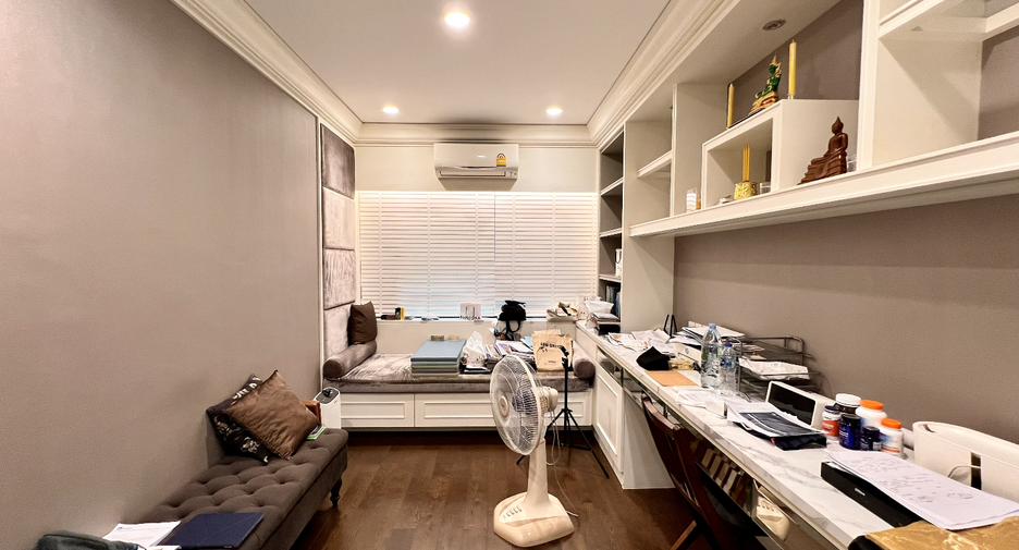 Casa en alquiler de 4 habitaciones en Prawet, Bangkok