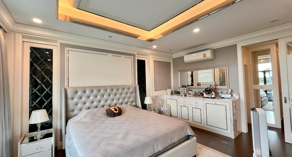 Casa en alquiler de 4 habitaciones en Prawet, Bangkok