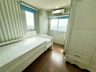 For rent 2 bedrooms condo in Thon Buri, Bangkok
