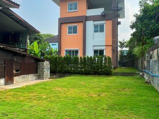 For sale and for rent 5 bedrooms house in Bang Na, Bangkok