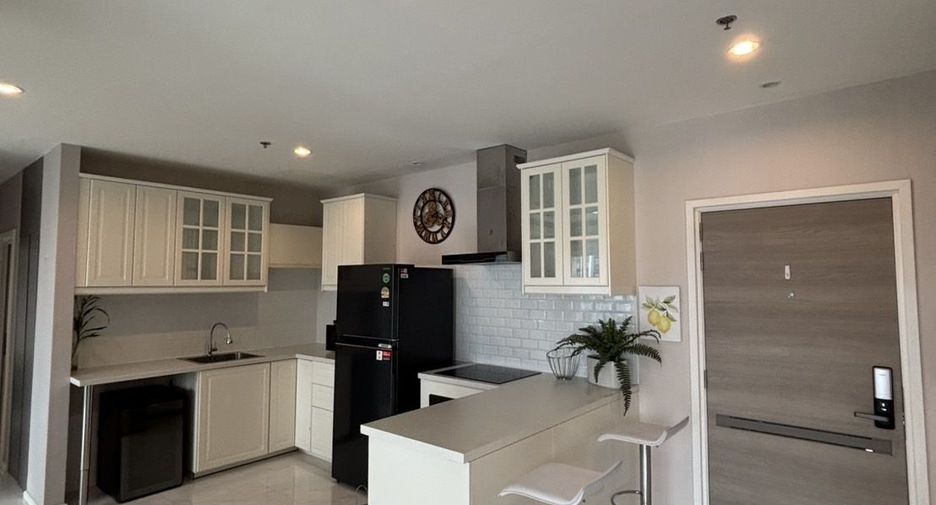 Condo en venta y en alquiler de 2 habitaciones en Bang Kho Laem, Bangkok