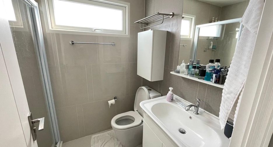 Condo en venta y en alquiler de 2 habitaciones en Bang Kho Laem, Bangkok