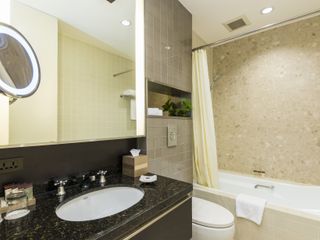 For rent 2 ベッドルーム apartment in Khlong Toei, Bangkok