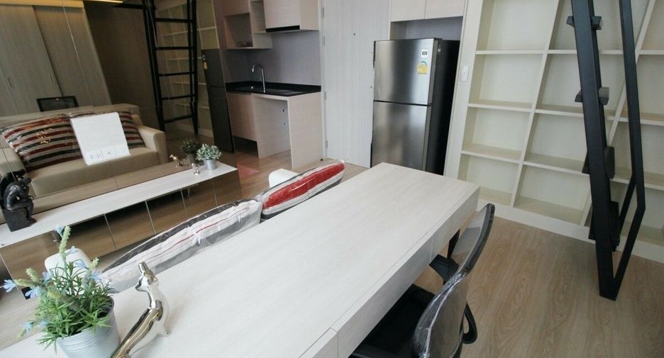 For sale studio condo in Huai Khwang, Bangkok