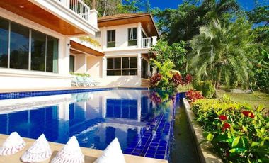 For rent 3 bedrooms villa in Mueang Phuket, Phuket