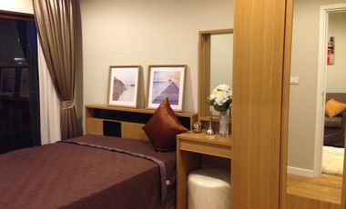 Condo en alquiler de 1 habitaciones en Khlong Toei, Bangkok