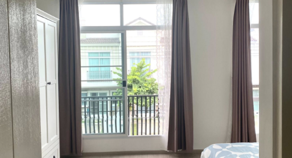 For rent 2 bedrooms townhouse in Prawet, Bangkok