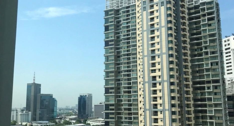 ให้เช่า 3 ห้องนอน คอนโด ใน คลองเตย, กรุงเทพฯ