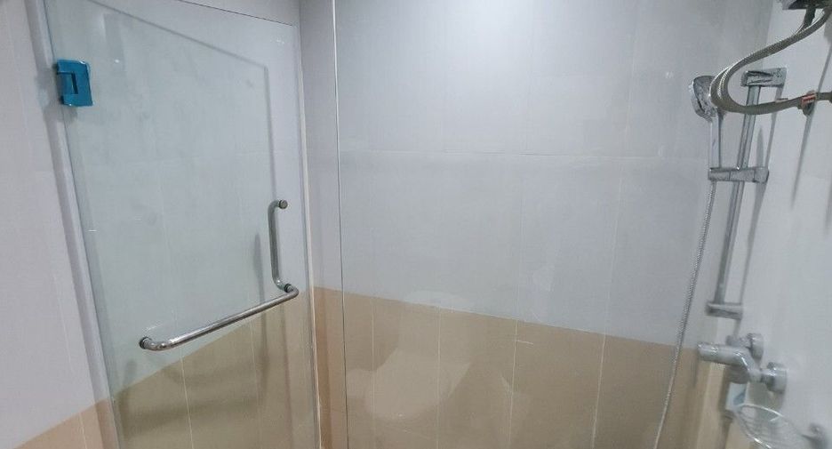 For sale studio condo in Watthana, Bangkok