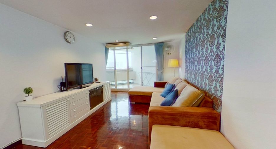 For rent 2 bedrooms condo in Watthana, Bangkok